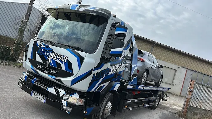Camion plateau Auto Repar, dépanneur agréé fourrière